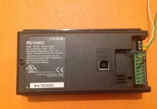 1PC used Keyence VT3-W4M