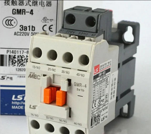 GMR-4 GMR4 1PC NEW LS Contactor 220VAC free shipping