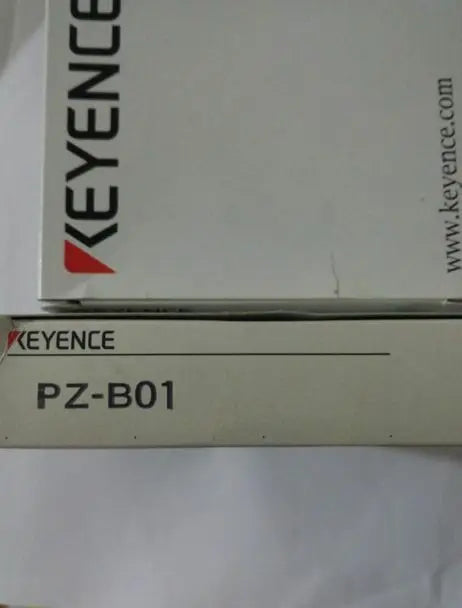 PZ-B01 PZ B01 New in box Keyence Mounting Bracket free ship