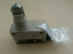 D4E-1A20N D4E1A20N 1PCS NEW IN BOX OMRON Limit Switch free shipping