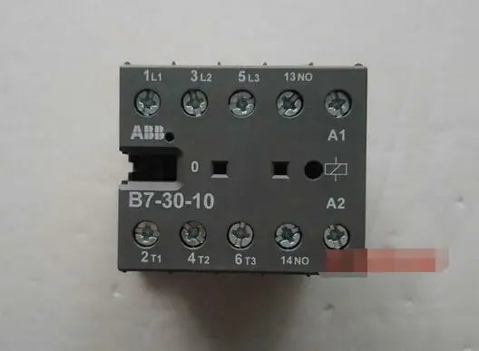 B7-30-10 48V 1PC New ABB auxiliary contacts free shipping