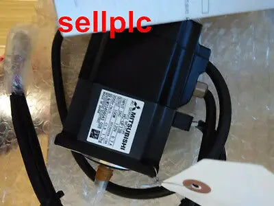 NEW IN BOX Mitsubishi AC Servo Motor HC-UF13B
