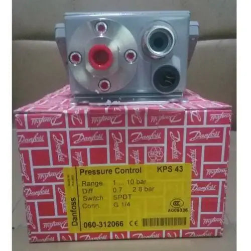 New DANFOSS KPS43 060-312066 Pressure switch free shipping