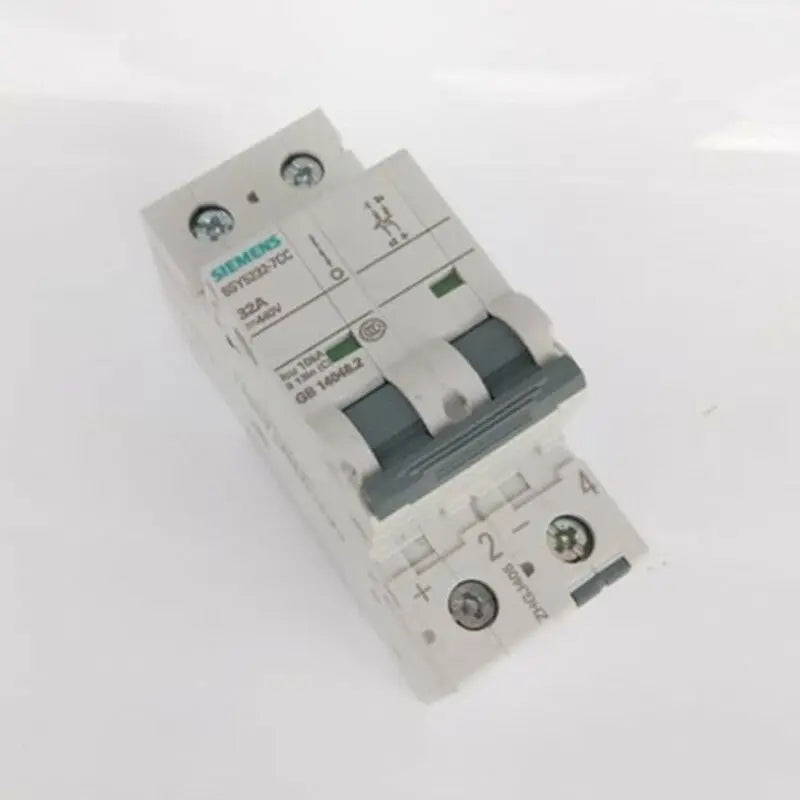 New Siemens 5SY5232-7CC circuit breaker free shipping