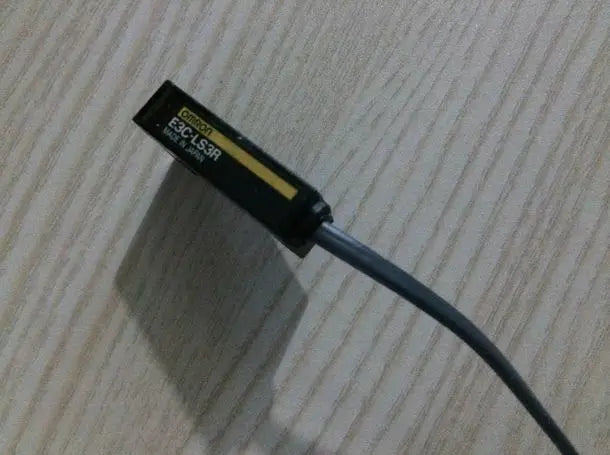 E3C-LS3R E3C LS3R NEW IN BOX OMRON free shipping