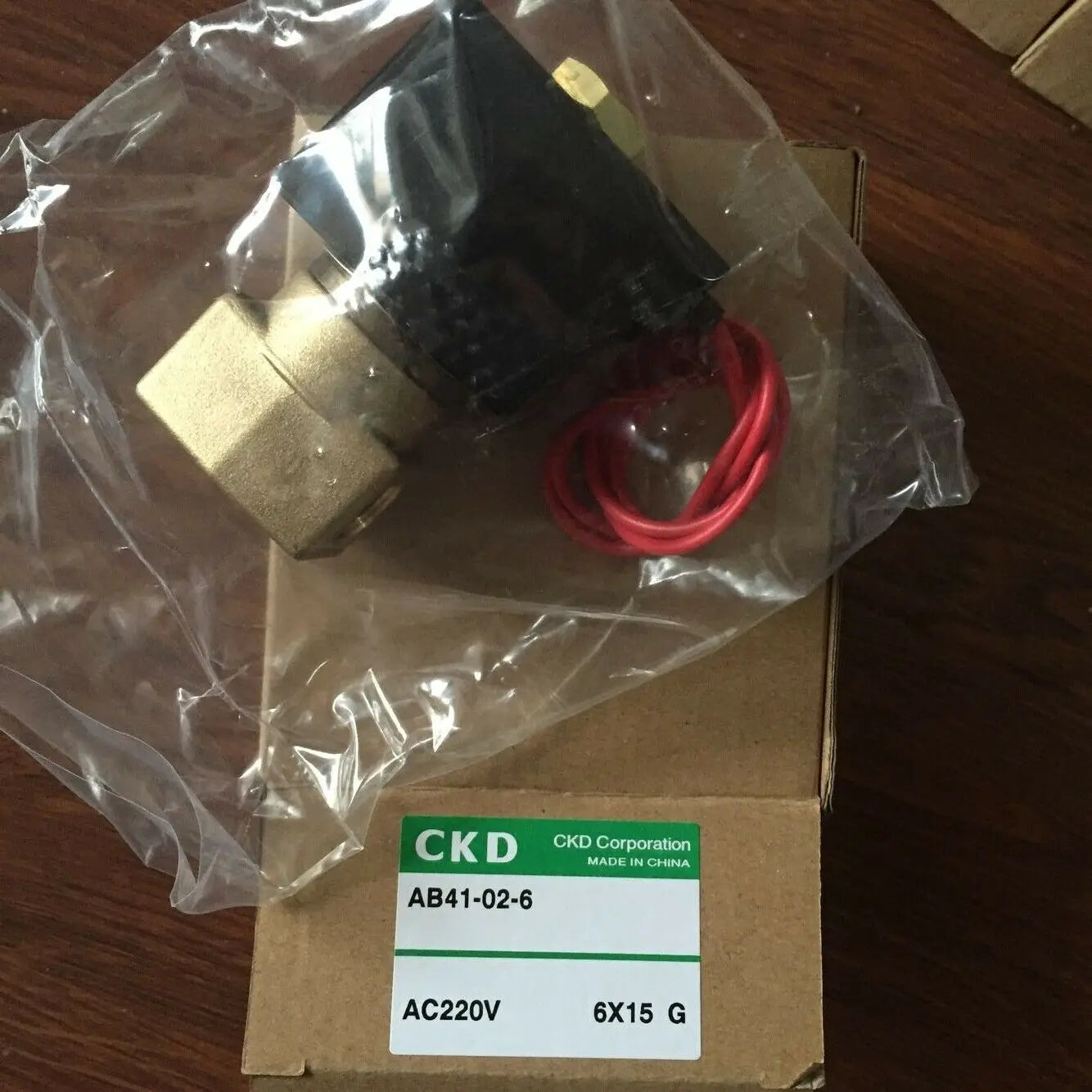 1PC  NEW   CKD  AB41-02-6-AC220V   AB41-02-6   AC220V  free  shipping