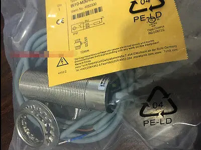 NEW IN BOX TURCK BI10-M30-AP6X/S120 PROXIMITY SENSOR SWITCH