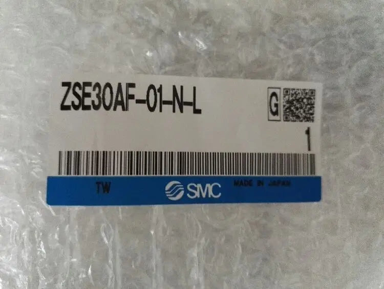 ZSE30AF-01-N-L ZSE30AF01NL SMC New