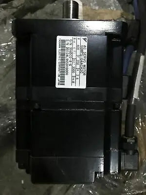1pc new Yaskawa SGMPS-04ACA2C