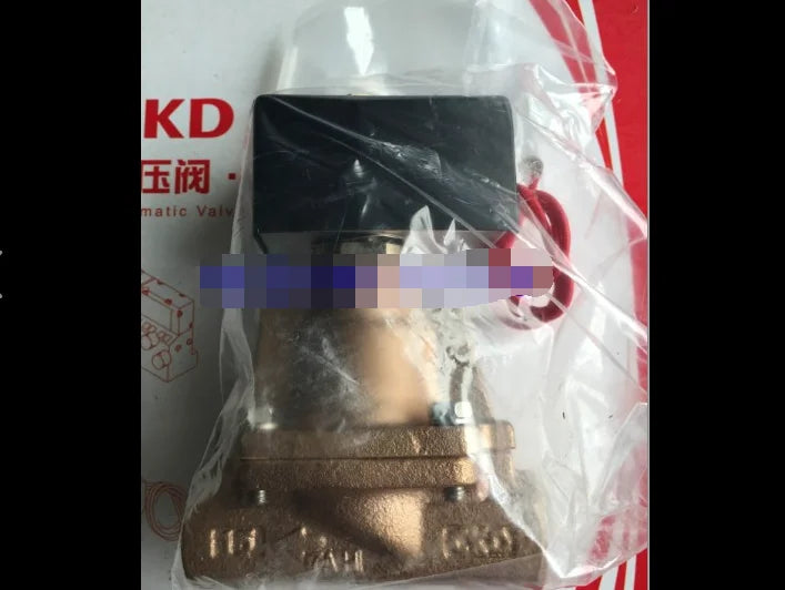 1PC  NEW  CKD   AP11-15A-C4A-AC220V  AP11-15A-C4A  AC220V   free  shipping