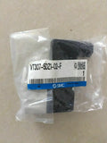 1PC   NEW    SMC   VT307-5DZ1-02-F   free   shipping