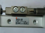 MXQ8-20B MXQ8 20B New in box SMC pneumatic slide free shiiping