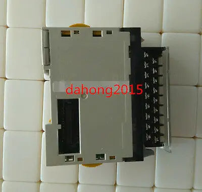 New in box OMRON PLC CJ1W-AD041-V1