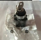 1PC NEW Schneider XB2-BG21C XB2 BG21C Free Shipping