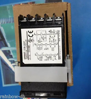 NEW IN BOX OMRON E5CN-CQ2HT