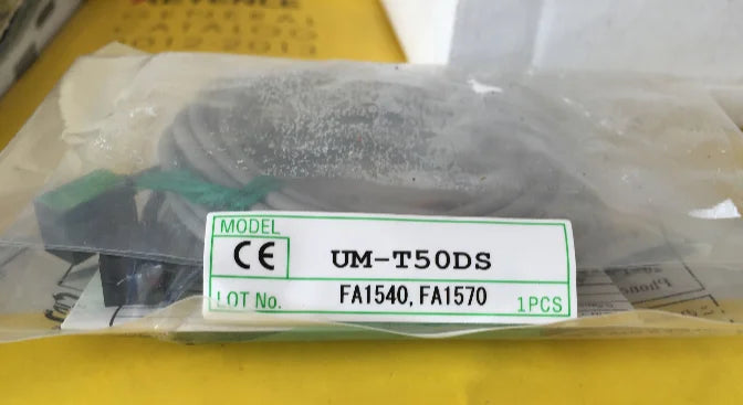 UM-T50DS UMT50DS 1PC NEW TAKEX Photoelectric Switch free ship
