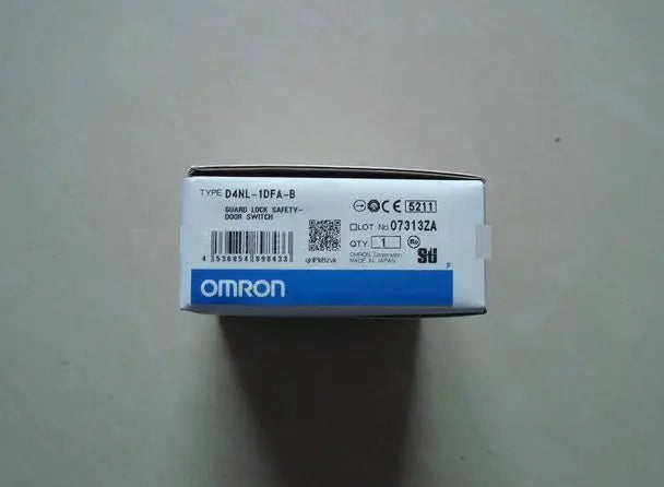 1pc New OMRON D4NL-1DFA-B Guard Lock Safety-Door Switch free shipping