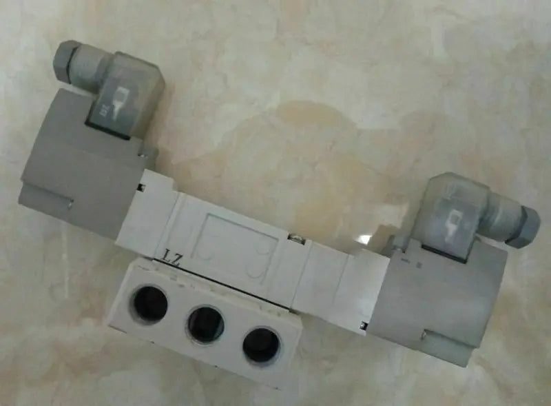 1PC NEW SMC SY5440-5DZ-02 free shipping