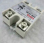 SSR-10DA SSR10DA 1PCS NEW Fotek Soild State Relay free shipping