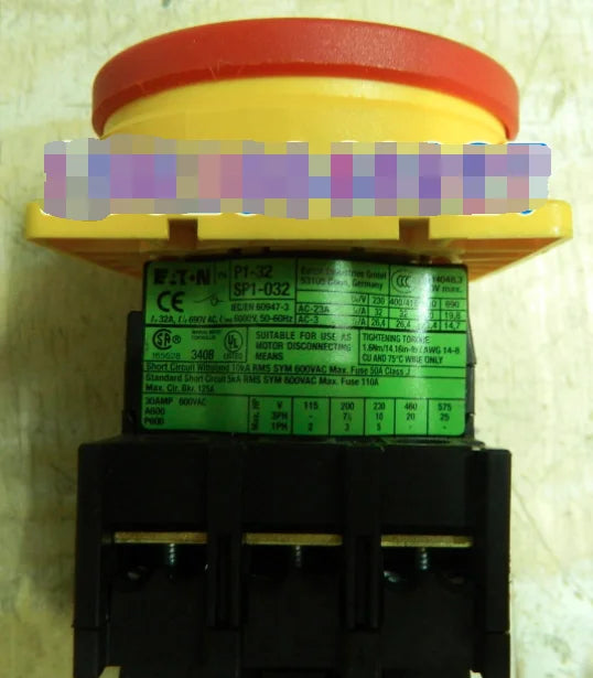 1PC  NEW   EATON  MOELLER  P1-32/EA/SVB   free shipping