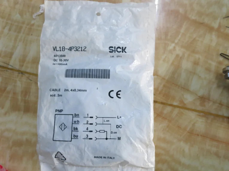 VL18-4P3212 VL184P3212 1PCS NEW SICK proximity switch free shipping