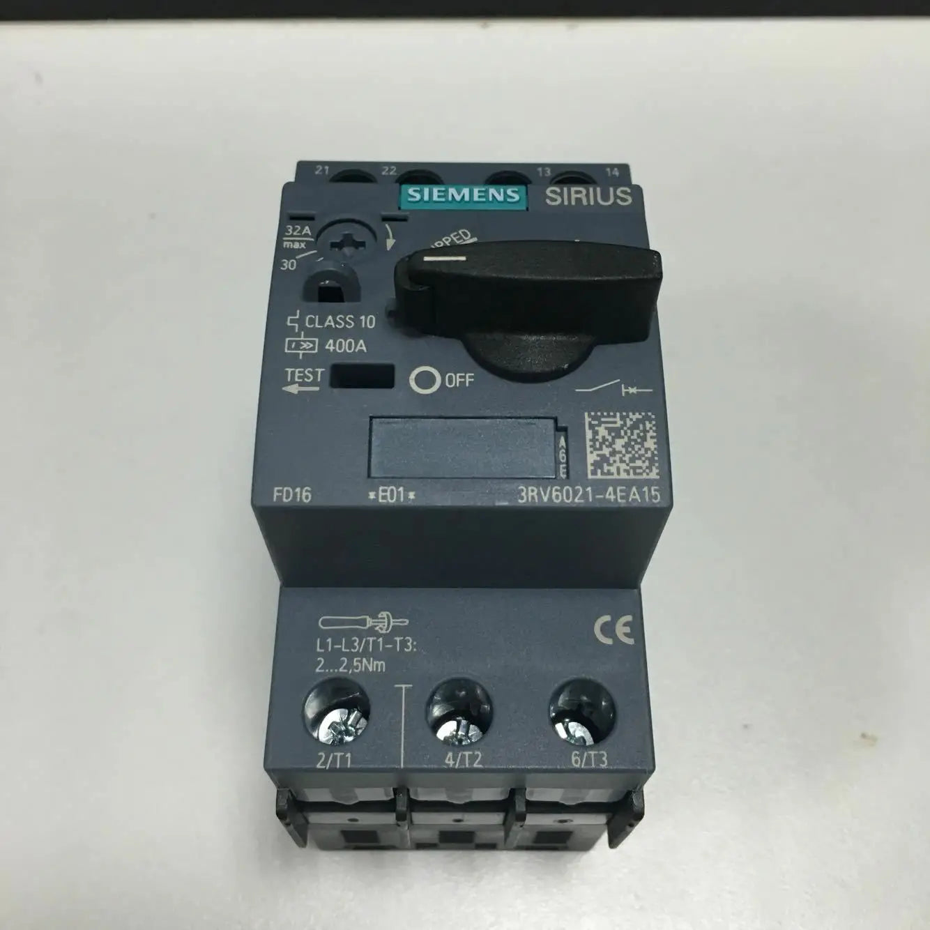 1pc      Siemens  3RV6021-4EA15  27-32A  circuit  breaker   free shipping