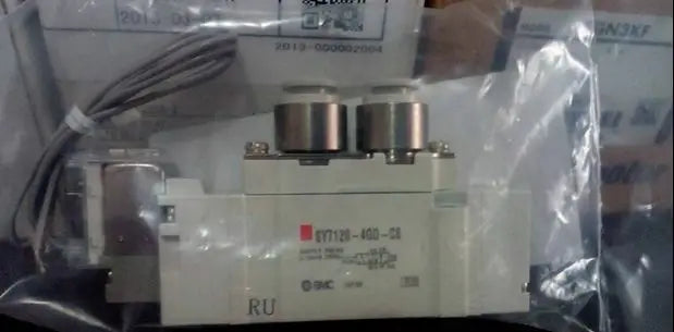 SY7120-4GD-C8 SY7120 4GD C8 NEW SMC free shipping