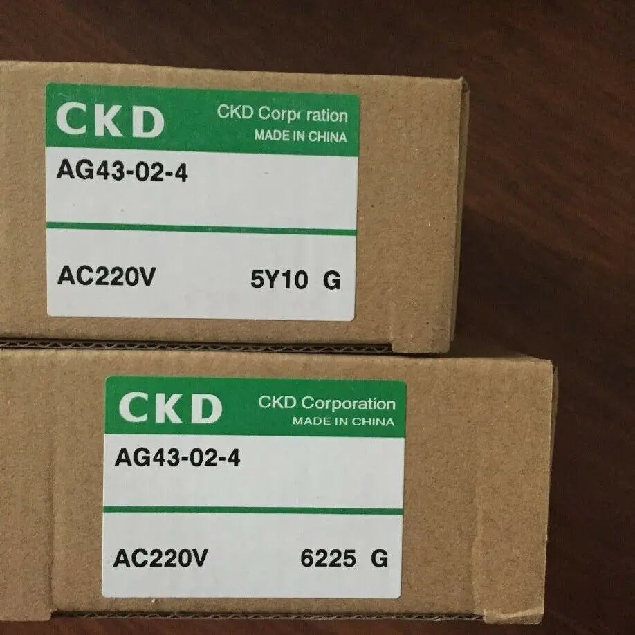 1PC  NEW  CKD   AG43-02-4-AC220V  AG43-02-4  AC220V   free  shipping