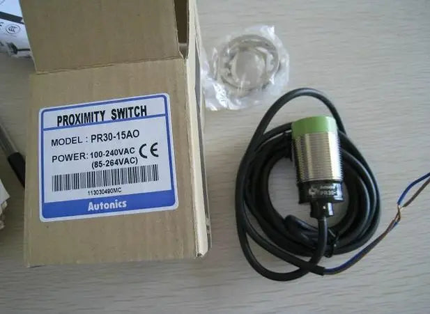 PR30-15AO PR30 15AO New in Box AUTONICS Proximity Sensor free shipping