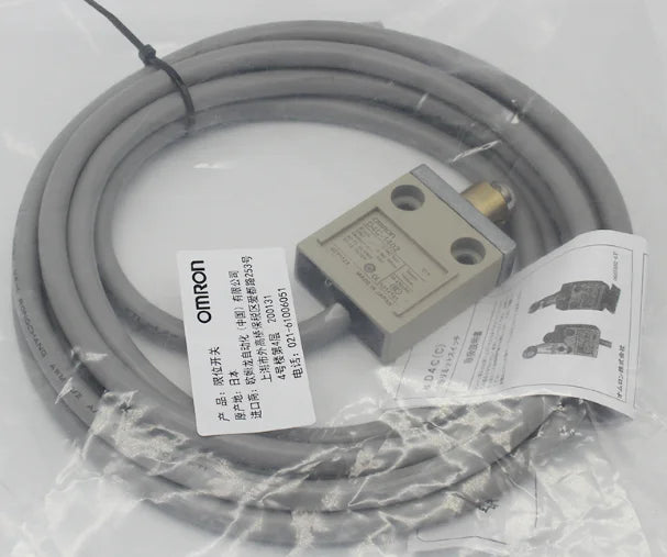 New  OMRON  Limit  Switch D4C-1402   free shipping