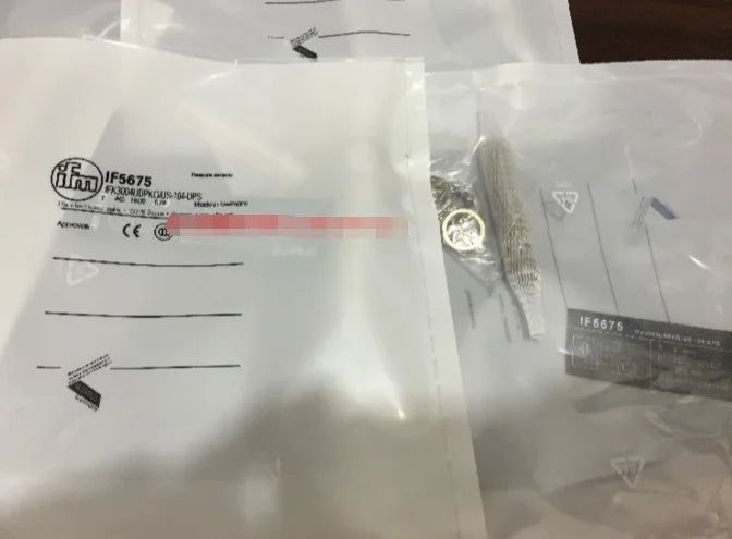 IF5675 1PC New IFM Proximity Sensors IFK3004UBPKG/US-104-DPS free shipping