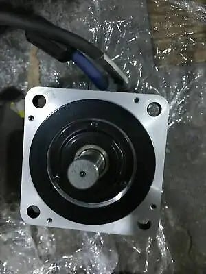 1pc new Yaskawa SGMPS-04ACA2C