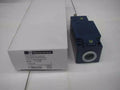 New SCHNEIDER XCK-J108 Travel switch free shipping