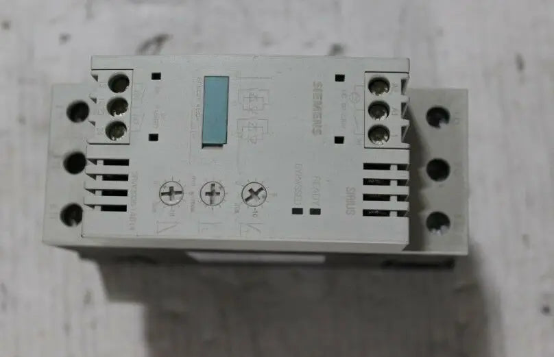 1PC Used SIEMENS 3RW3026-1AB14
