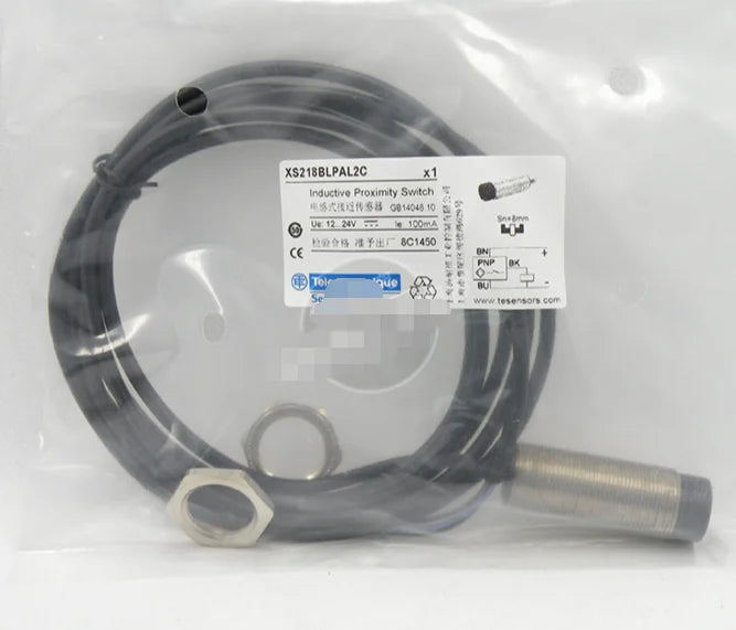 XS218BLPAL2C 1PC New Telemecanique proximity switch free ship