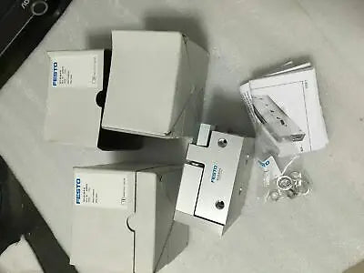1PC NEW FESTO SLT-25-20-P-A (170575)