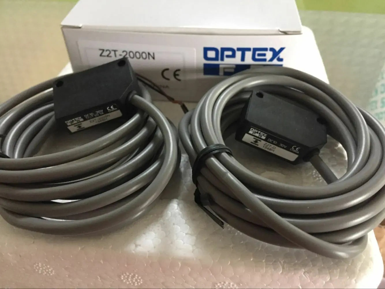 NEW  OPTEX  Photoelectric  switch  Z2T-2000N  free shipping