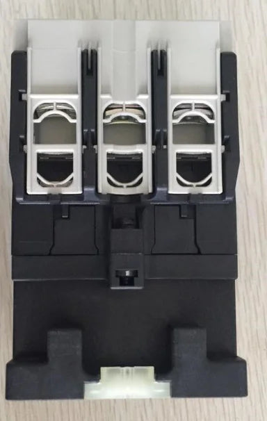 New  FUJI  SC-E4  AC380V  Ac contactor  free shipping
