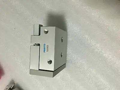 1PC NEW FESTO SLT-25-30-P-A (170576)