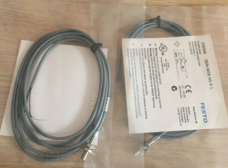 New  FESTO  SIEN-M5B-NS-K-L  150368  Proximity Sensor  free shipping