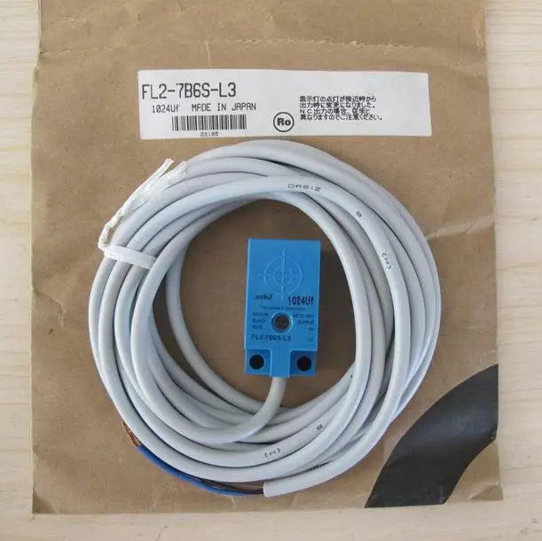 FL2-7B6S-L3 FL2 7B6S L3 New in Box yamatake azbil free shipping