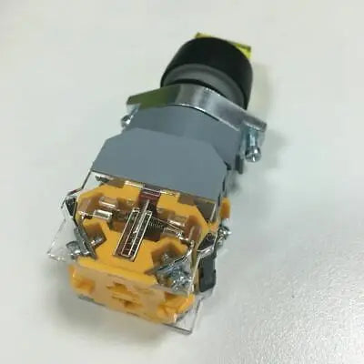1pc new LA39 22 LA39-A1-11XD/Y23FU SIEMENS