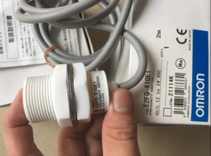 1PC  NEW  OMRON E2FQ-X10E1 free  shipping