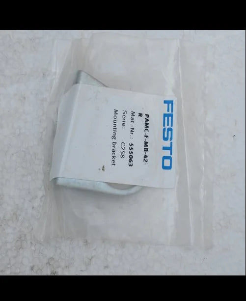 New  FESTO PAMC-F-MB-42-R 555063  Mounting bracket  free shipping