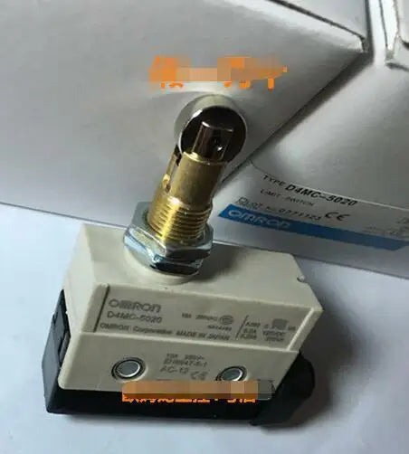 New for Omron Limit Switch D4MC-5020 D4MC5020