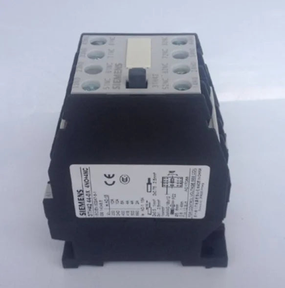 1PC  NEW   SIEMENS   3TH4244-0XM0  AC220V   free shipping