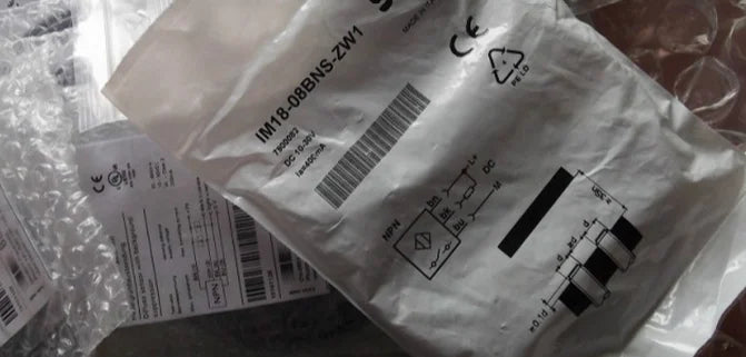 IM18-08BNS-ZW1 IM1808BNSZW1 1PCS NEW SICK free shipping
