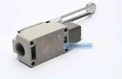 WLCA2-2-N WLCA22N 1PC NEW OMRON Limit Switch free shipping