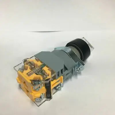 1pc new LA39 22 LA39-A1-20XD/W23 SIEMENS