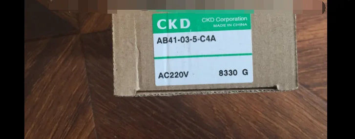 1PC  NEW   CKD  AB41-03-5-C4A-AC220V  AB41-03-5-C4A  AC220V  free  shipping